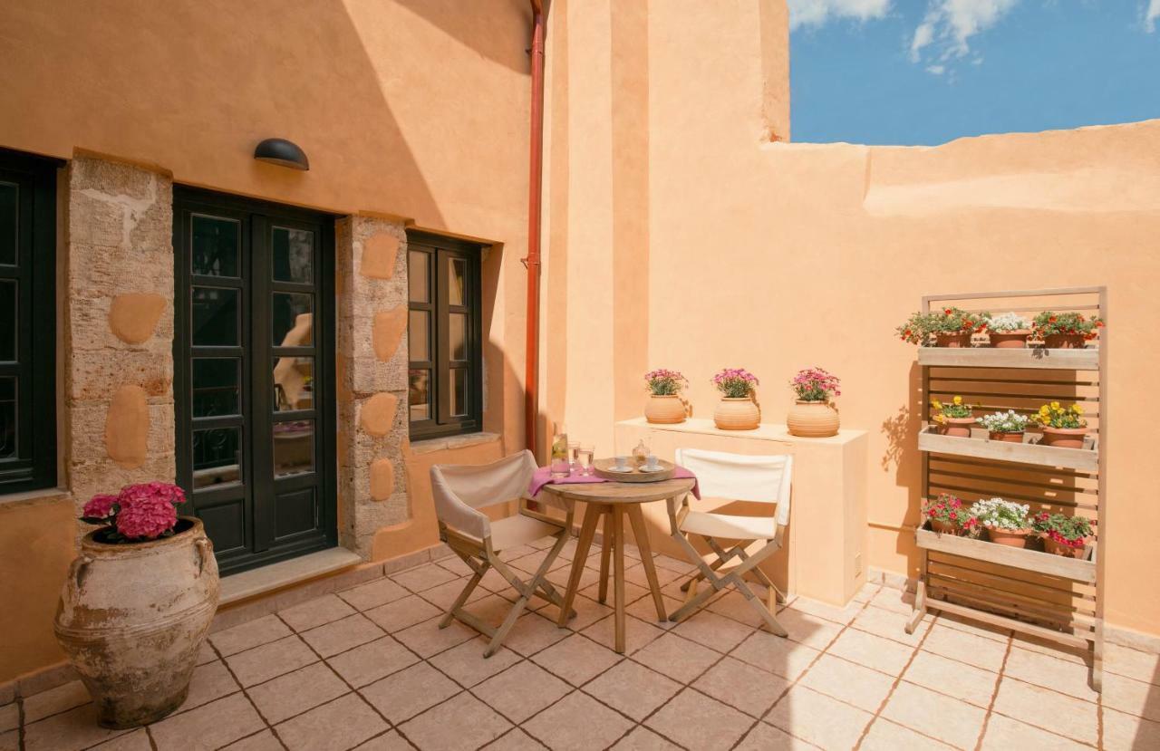 J&G Suites La Canée Extérieur photo